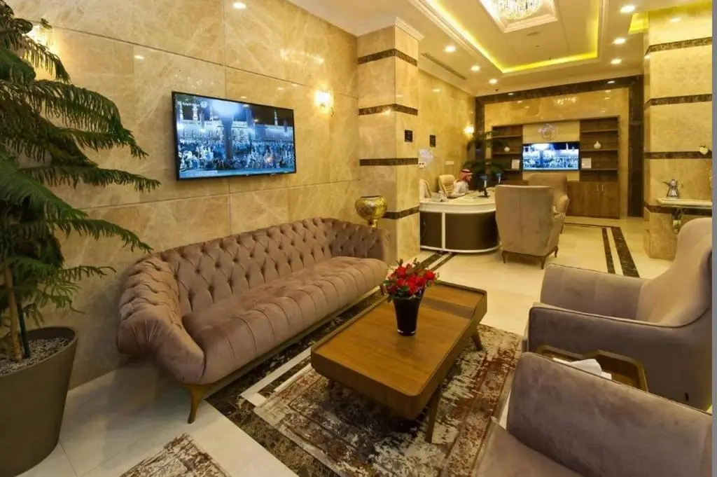 الصورة 6 من 8