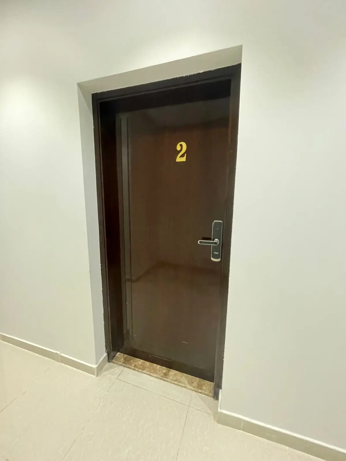 الصورة 6 من 8