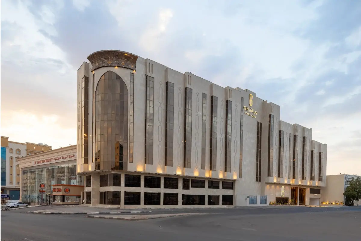 الصورة 1 من 8