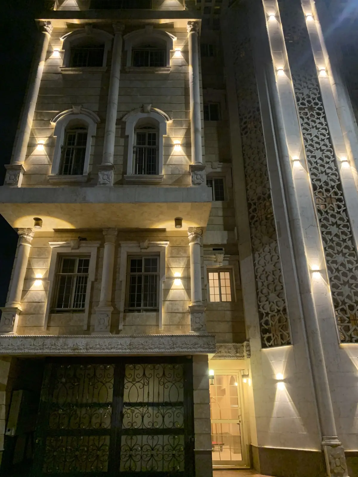 الصورة 3 من 8