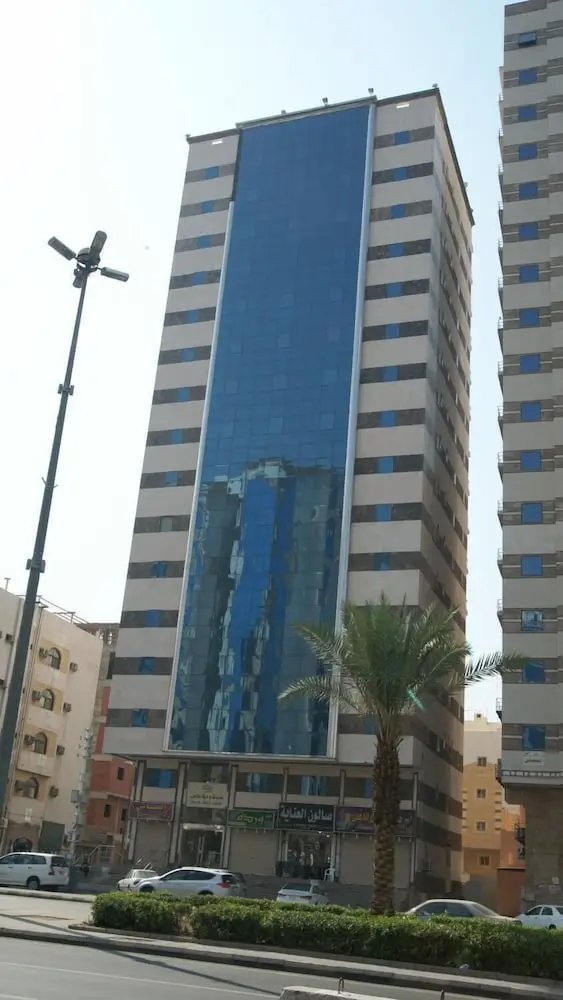 الصورة 3 من 5