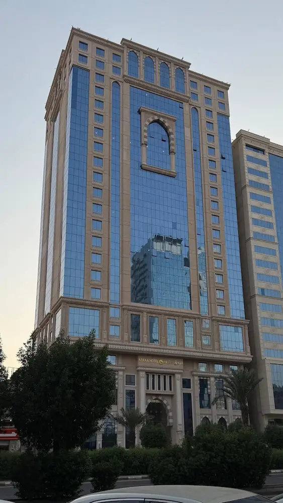 الصورة 2 من 5